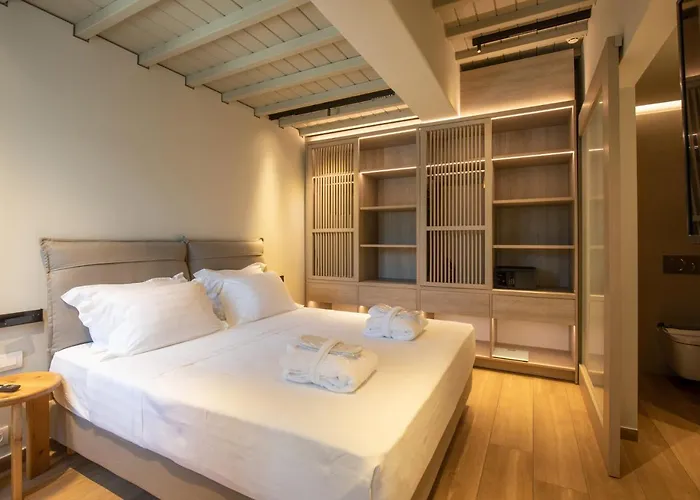 Fabrikas * Mykonos Town