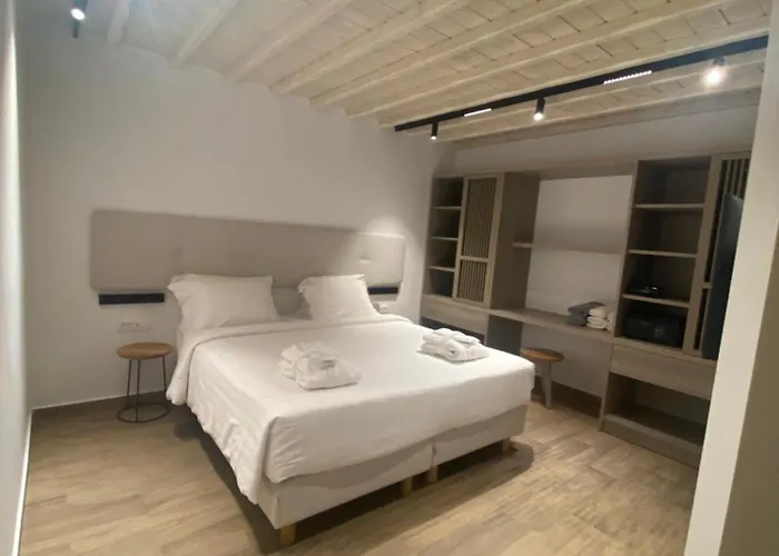 Fabrikas Apartament *