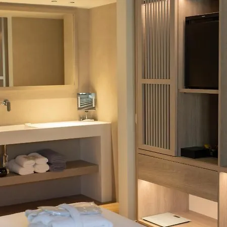 Fabrikas Mykonos Town