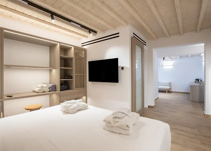 Fabrikas * Mykonos Town